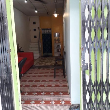 Klick - Klock Home Stay Malacca Extérieur photo