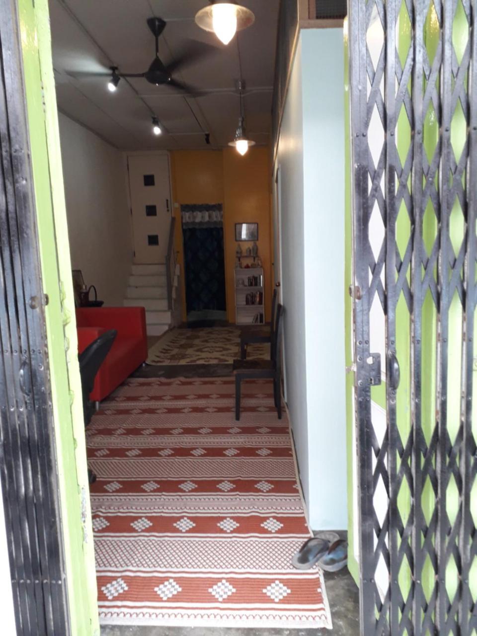 Klick - Klock Home Stay Malacca Extérieur photo